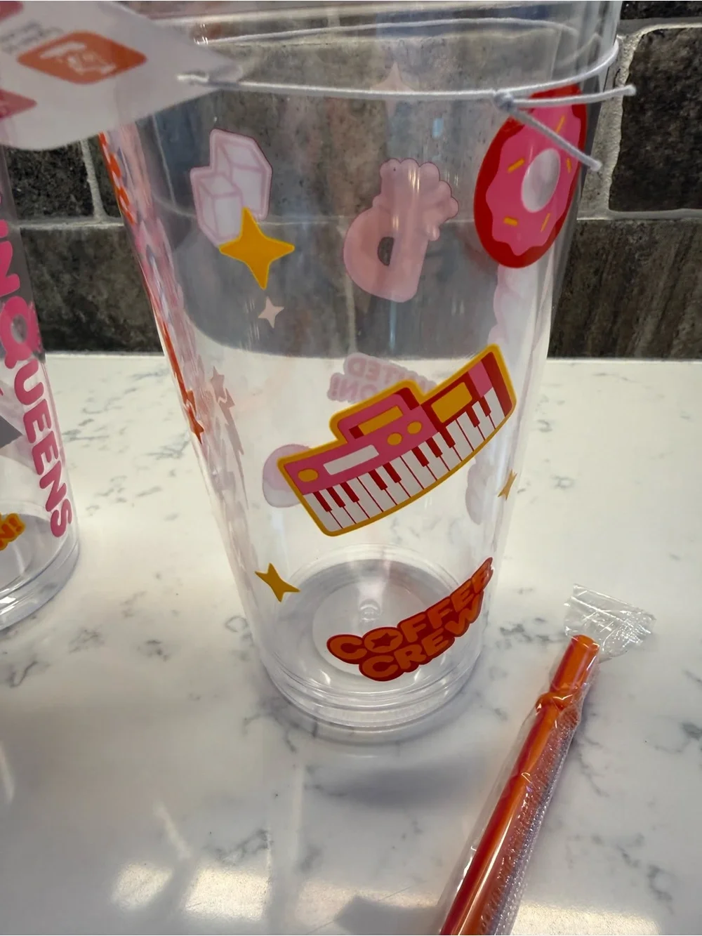NEW Limited Edition Dunkin “DunKings” and “DunQueens” 24 oz Acrylic Tumbler Cups
